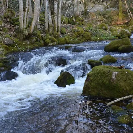 Сasa de vacaciones De La Cheneau