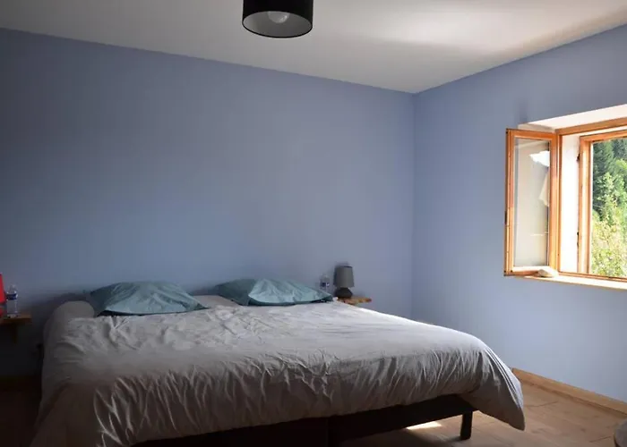 De La Cheneau Дом отдыха *