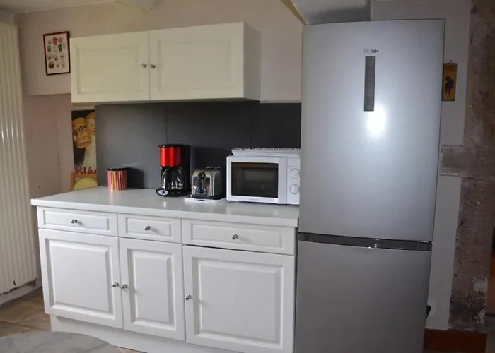 De La Cheneau Дом отдыха Rochesson